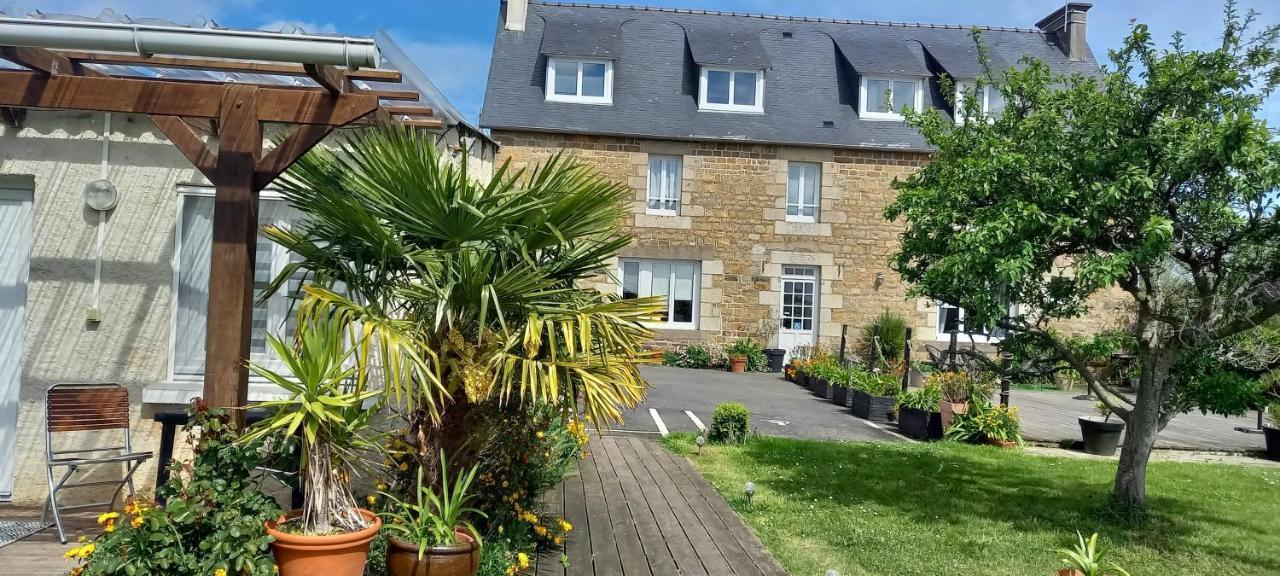 Le Relais De Launay Ploubazlanec Exterior foto