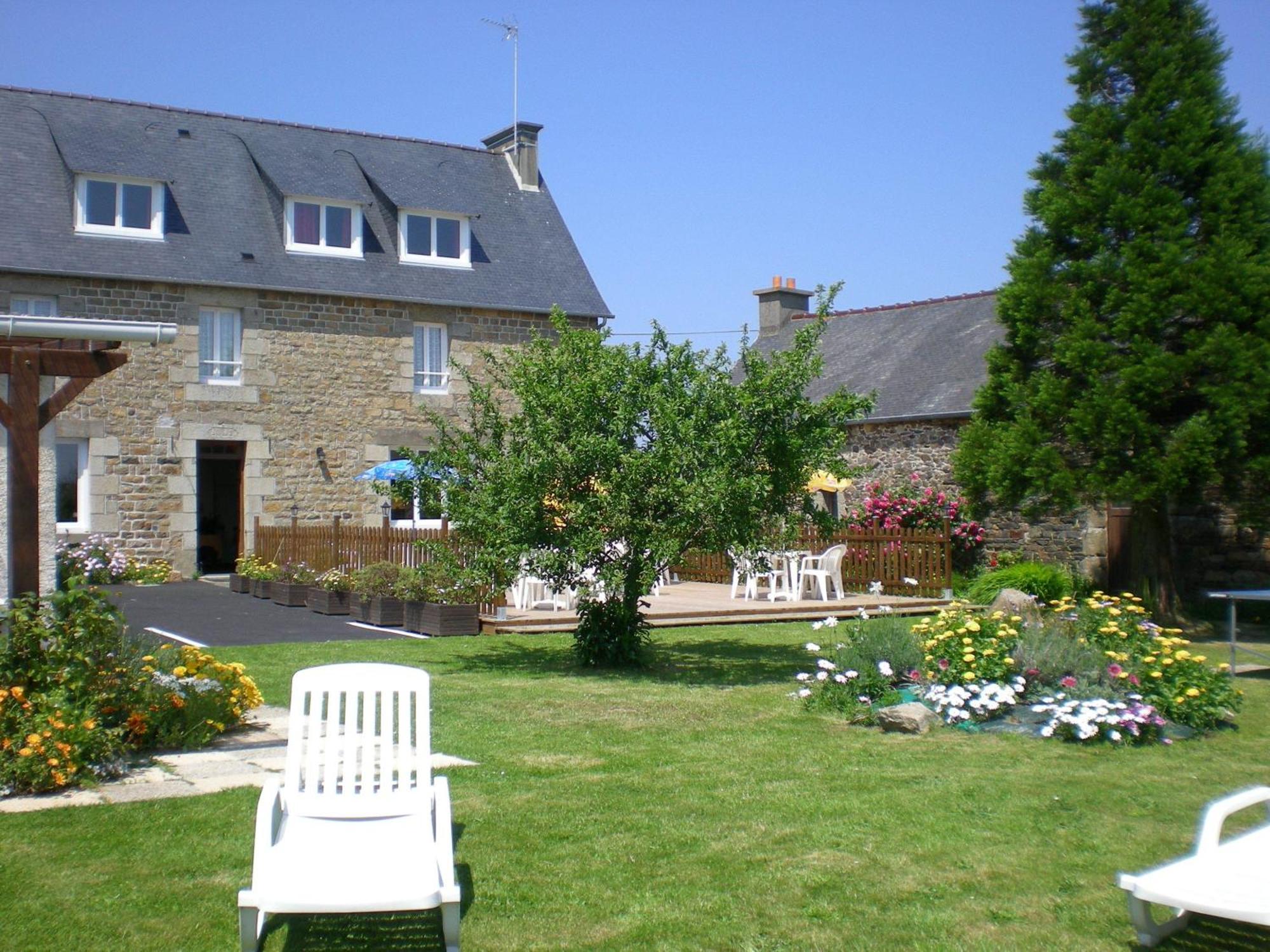 Le Relais De Launay Ploubazlanec Exterior foto