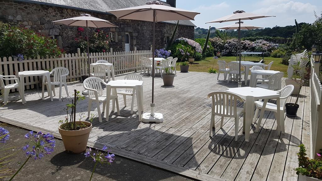 Le Relais De Launay Ploubazlanec Exterior foto